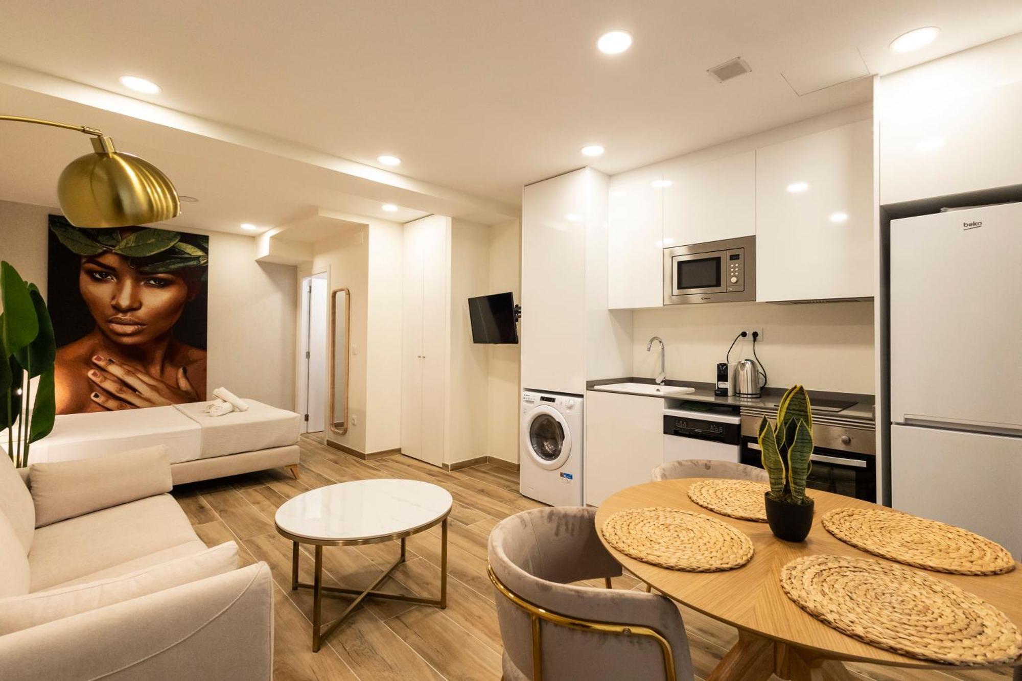Cortes Suites By Concept Flats バレンシア エクステリア 写真