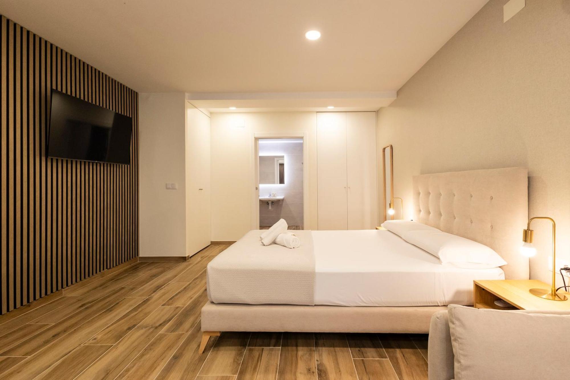 Cortes Suites By Concept Flats バレンシア エクステリア 写真