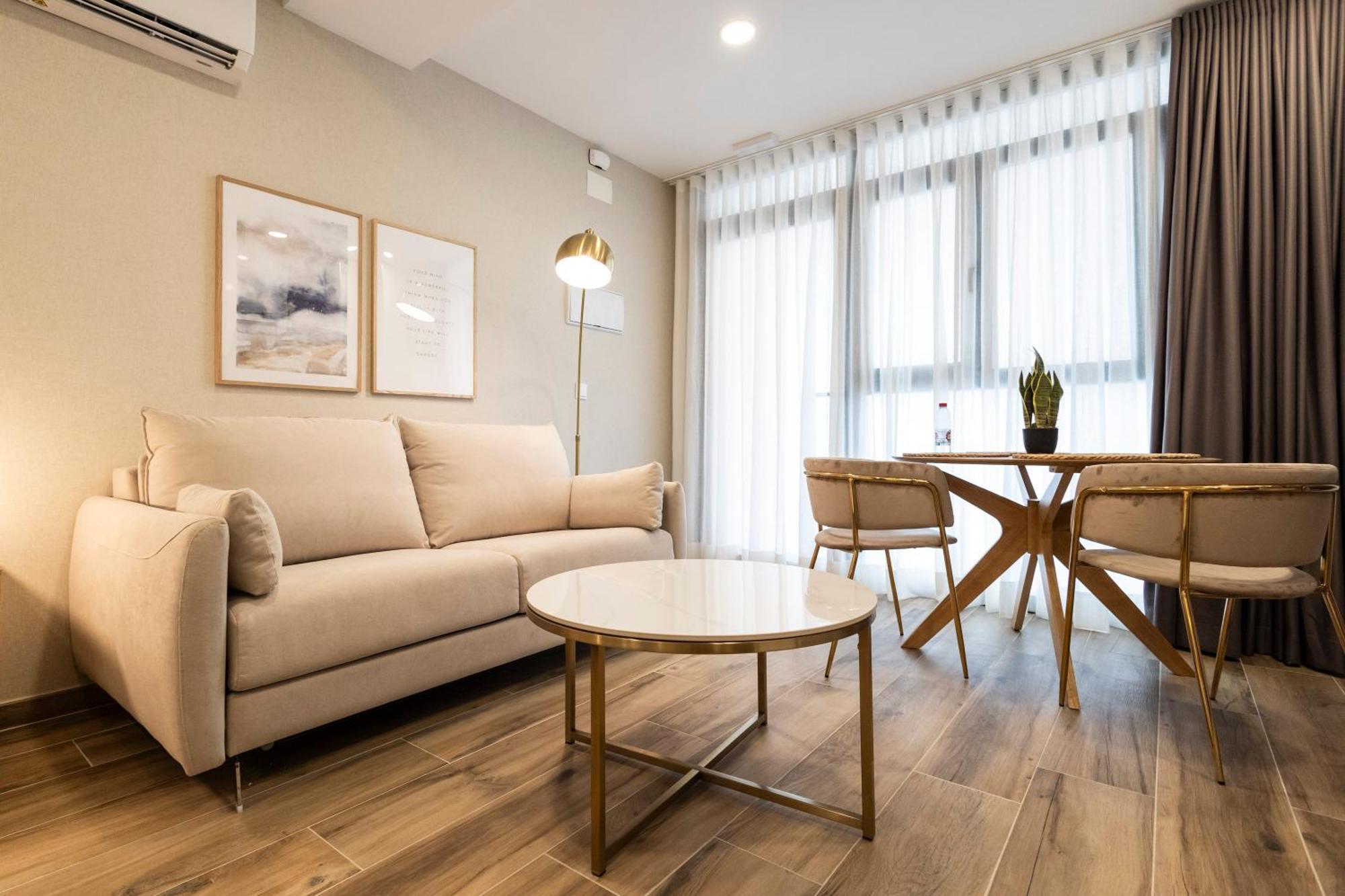 Cortes Suites By Concept Flats バレンシア エクステリア 写真